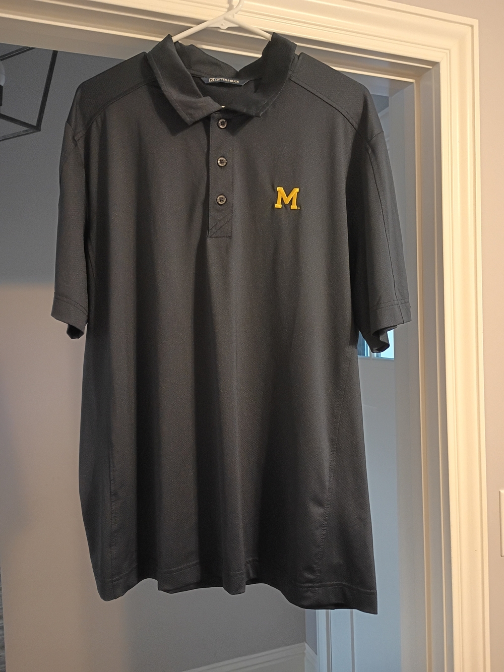 Cutter & Buck Navy Blue Polo with Gold 'M' Patch Michigan Men's Size XL